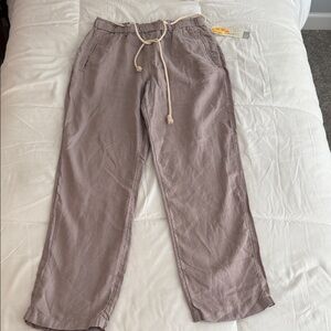 C&C California Women’s Drawstring Linen Chinos in Taupe
